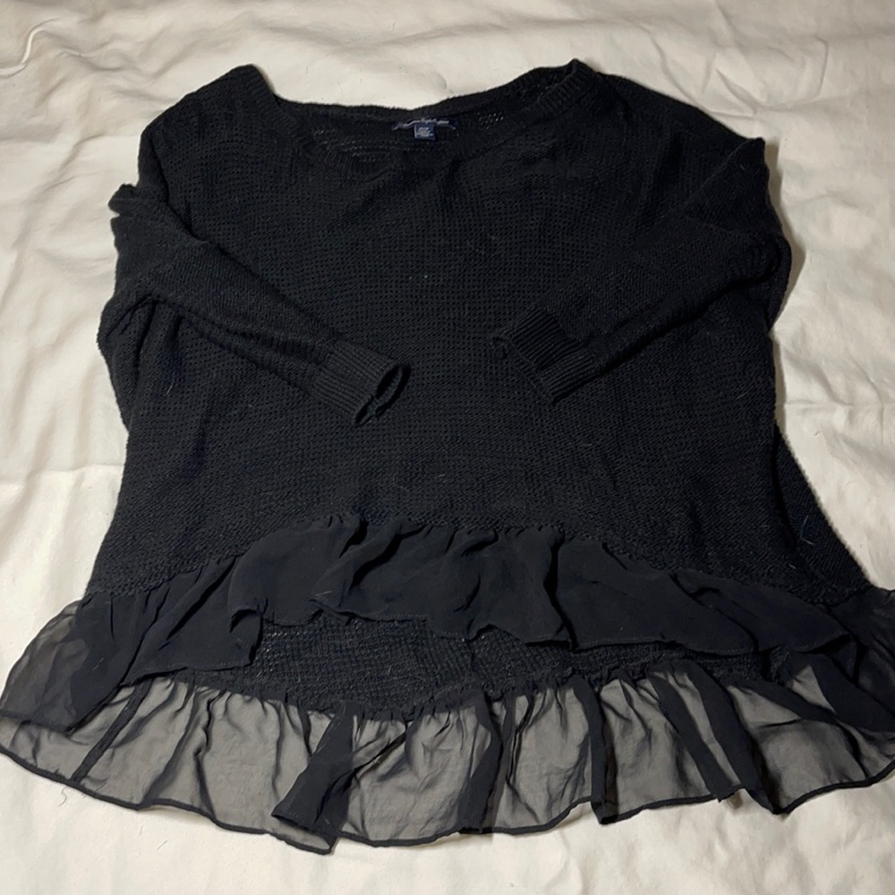American Eagle black ruffle sweater ( xs )